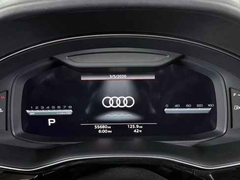 Used 2021 Audi SQ7 Premium Plus w/ Executive Package AWD/4WD image 31