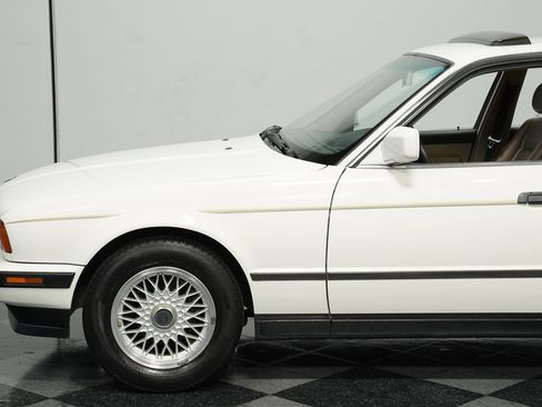 Used 1989 BMW 525i Sedan image 19