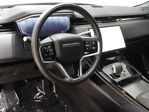 Used 2024 Land Rover Range Rover Sport SE AWD/4WD image 7