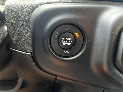 Used 2021 Jeep Wrangler Unlimited Sport AWD/4WD image 32