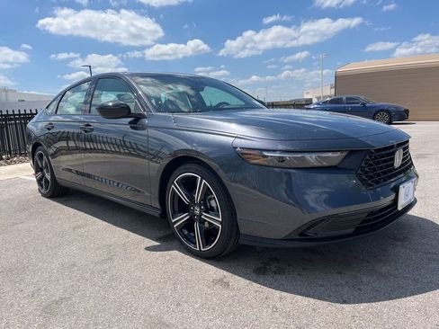 New 2026 Honda Accord SE image 2