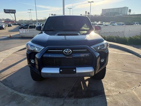 Certified 2023 Toyota 4Runner TRD Off-Road Premium image 12