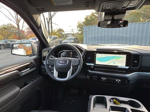 New 2026 GMC Sierra 1500 Elevation image 26