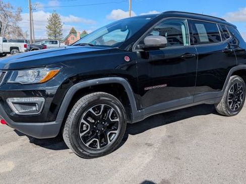 Used 2020 Jeep Compass Trailhawk w/ Leather Interior Group image 6