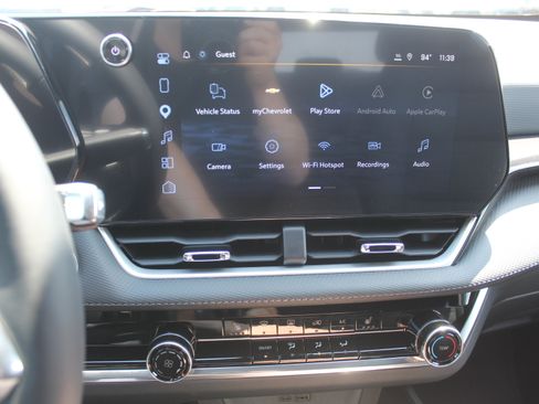 New 2027 Chevrolet Equinox LT w/ Safety and Technology Package AWD/4WD image 12