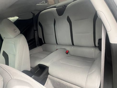 Used 2020 Chevrolet Camaro LT RWD image 27