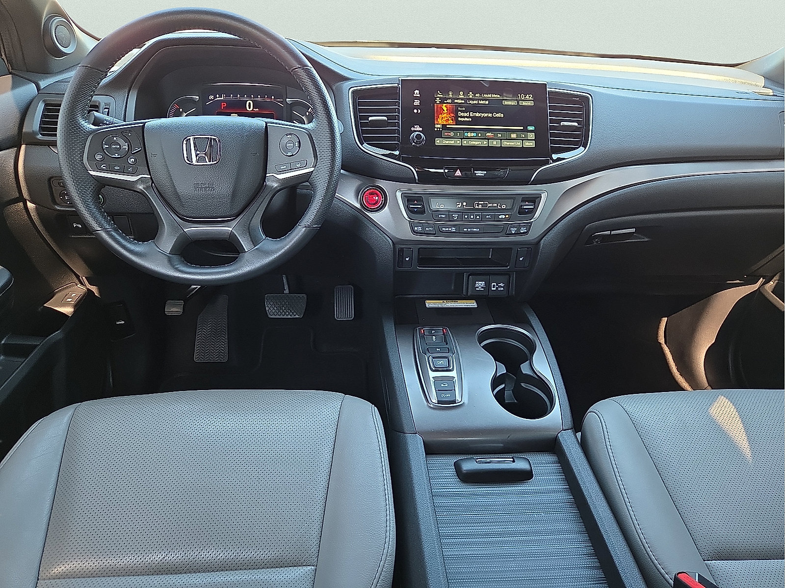 Used 2023 Honda Passport EX-L image 11