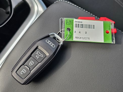 Used 2025 Audi Q5 Premium Plus image 30