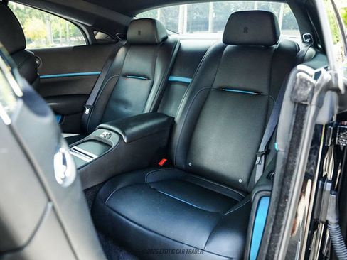 Used 2019 Rolls-Royce Wraith RWD image 50