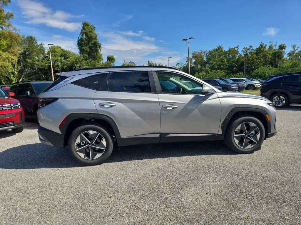 New 2026 Hyundai Tucson SEL FWD image 8