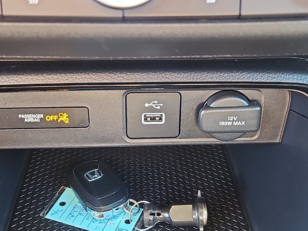 Used 2025 Honda CR-V LX image 14