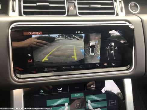 Used 2019 Land Rover Range Rover Supercharged AWD/4WD image 14