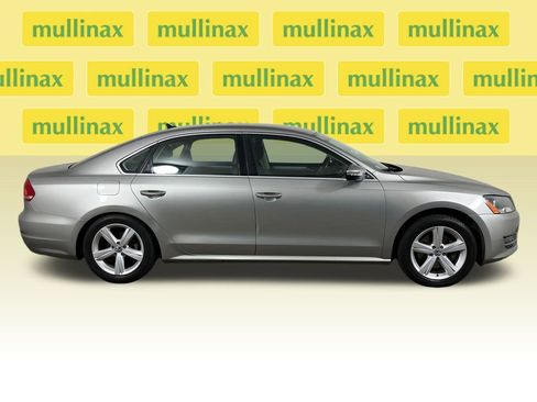 Used 2012 Volkswagen Passat 2.5 SE image 2