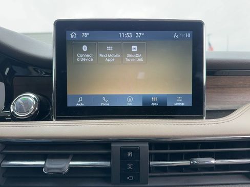 Used 2021 Lincoln Corsair Reserve image 30