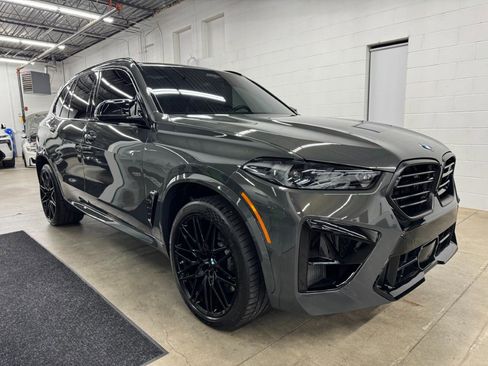 Used 2025 BMW X5 M Competition w/ Executive Package image 3