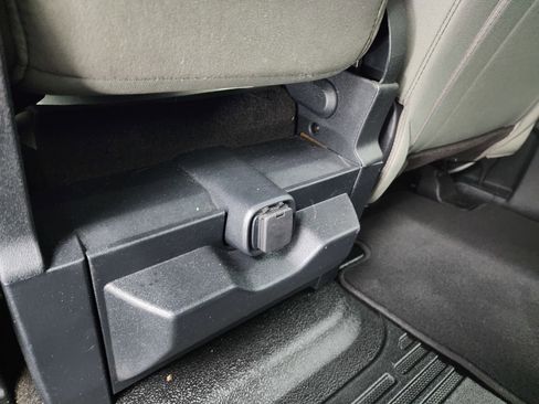 Used 2022 Ford F350 XL w/ STX Appearance Package image 38