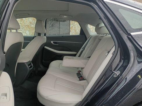 Used 2024 Hyundai Sonata Limited image 23