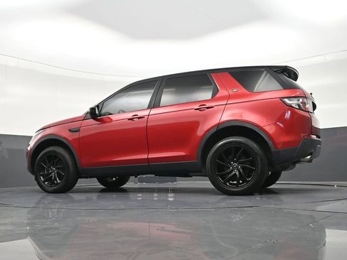 Used 2018 Land Rover Discovery Sport SE image 24