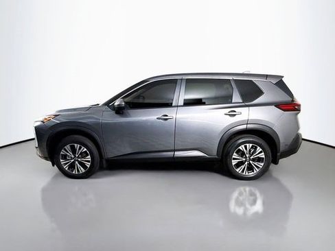Used 2023 Nissan Rogue SV FWD image 6