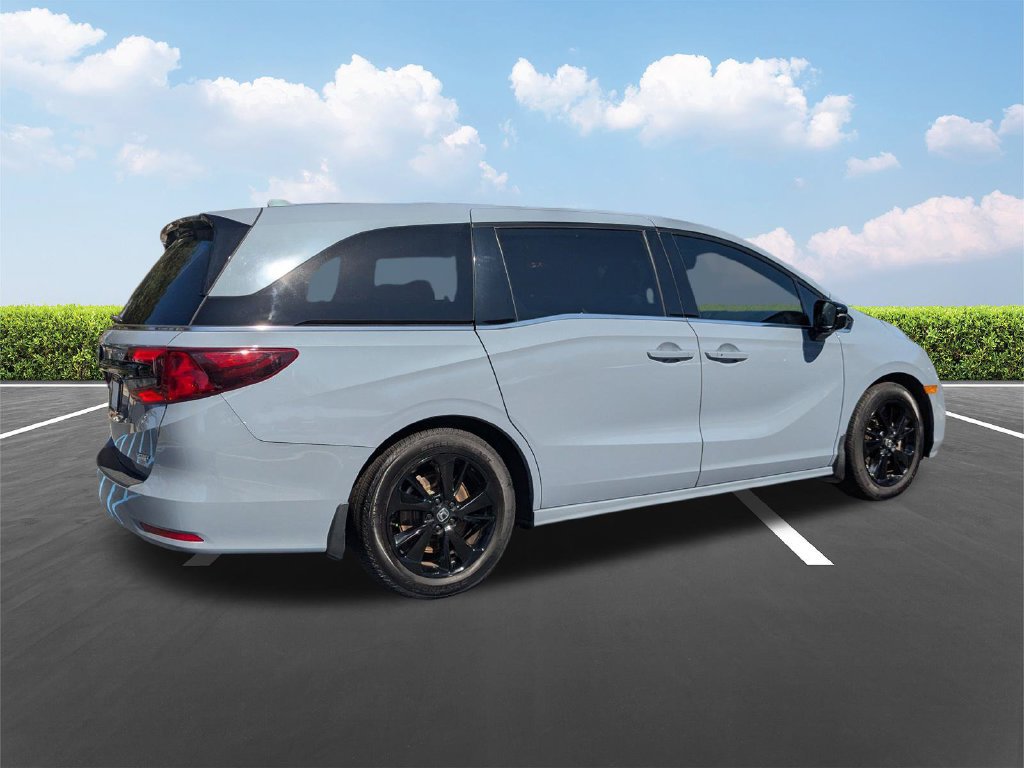 Used 2023 Honda Odyssey Sport image 5