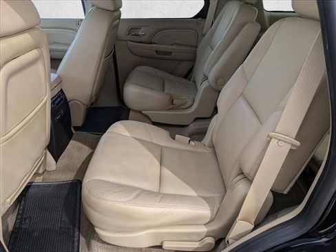 Used 2009 Cadillac Escalade AWD image 21