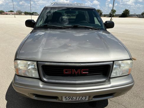 Used 2003 GMC Sonoma SL w/ Convenience Package image 16