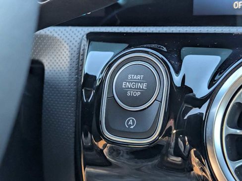 Used 2025 Mercedes-Benz CLA 250 image 18