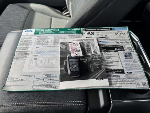 Used 2022 Ford F150 Lightning XLT w/ Tow Technology Package image 37