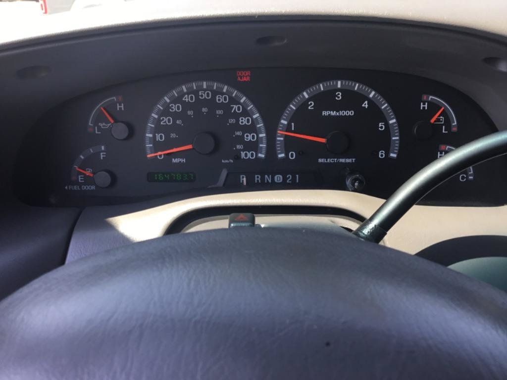 Used 2002 Ford F150 XLT RWD image 27