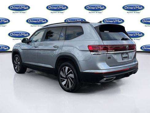 Used 2025 Volkswagen Atlas SE FWD image 5
