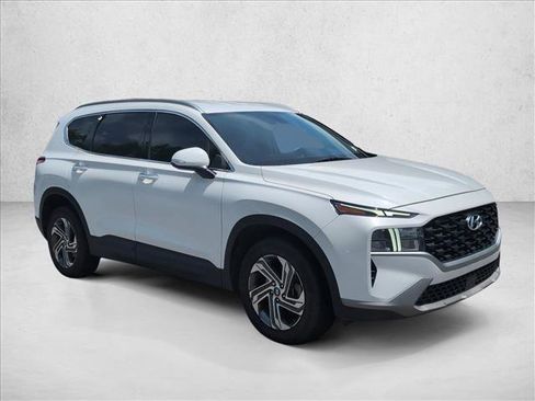 Used 2023 Hyundai Santa Fe SEL FWD image 3