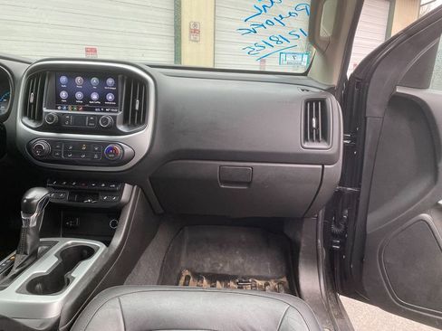 Used 2022 Chevrolet Colorado ZR2 image 26