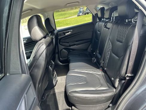 Used 2024 Ford Edge Titanium AWD/4WD image 25