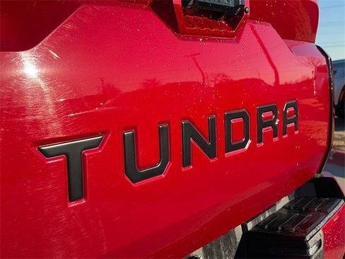 Used 2022 Toyota Tundra Limited image 12
