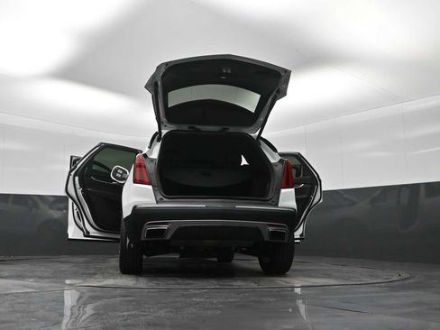 Used 2024 Cadillac XT5 Premium Luxury image 39