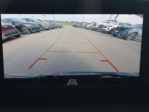 Used 2024 Buick Encore GX Sport Touring image 25