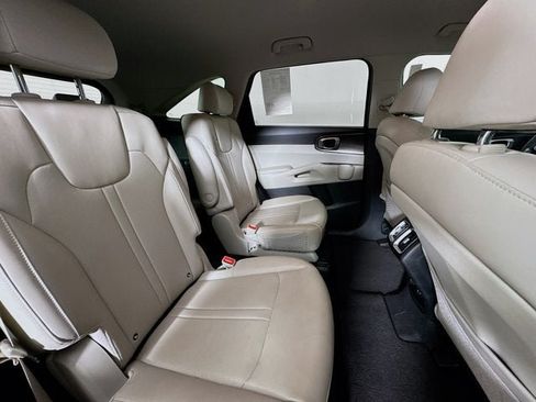 Certified 2024 Kia Sorento EX AWD/4WD image 28