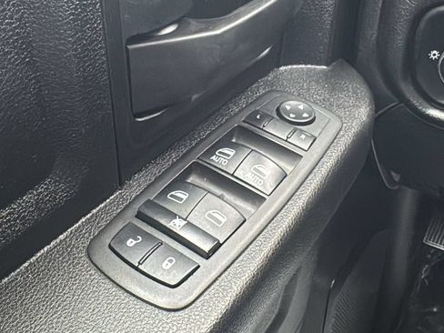 Used 2022 RAM 2500 Tradesman AWD/4WD image 24