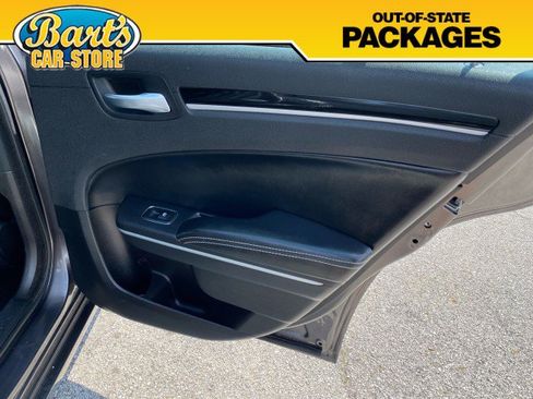 Used 2021 Chrysler 300 S RWD image 8
