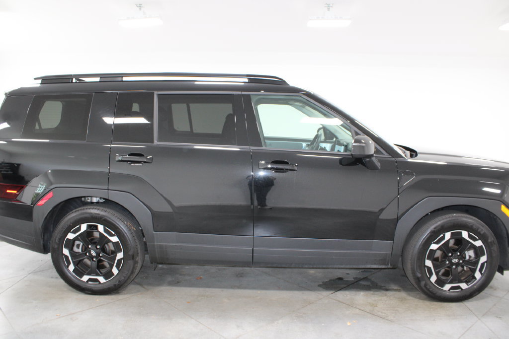 Used 2026 Hyundai Santa Fe SEL FWD image 11
