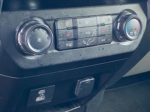 Used 2020 Ford F250 XLT w/ XLT Premium Package image 16