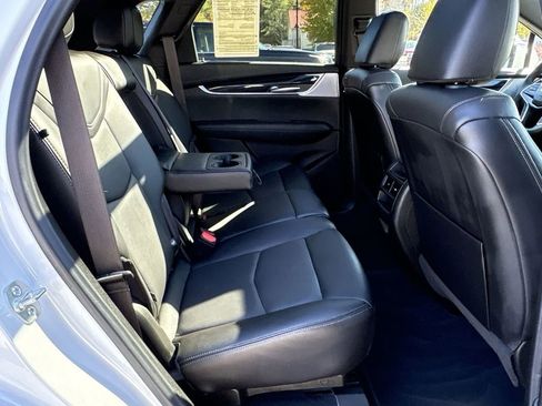 Certified 2025 Cadillac XT5 Premium Luxury image 31