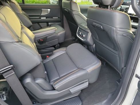 New 2026 Ford Expedition Tremor image 17