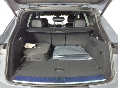 New 2026 Porsche Cayenne E-Hybrid image 27