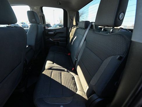 Used 2019 Chevrolet Silverado 1500 RST image 22