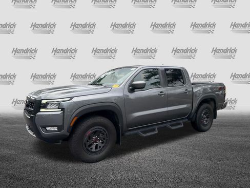 Used 2025 Nissan Frontier PRO-4X w/ Pro Premium Package AWD/4WD image 9