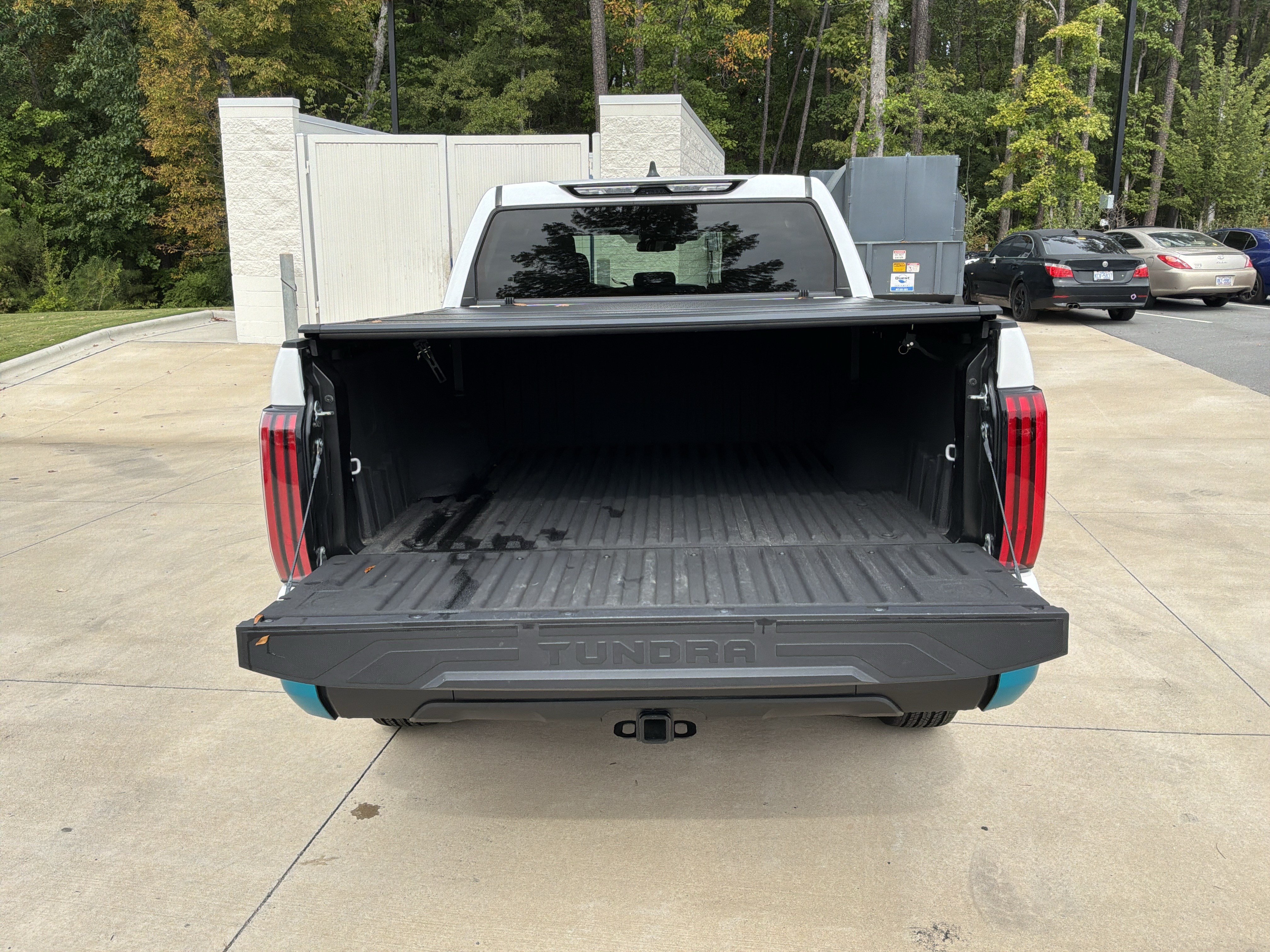 Used 2025 Toyota Tundra SR5 AWD/4WD image 31