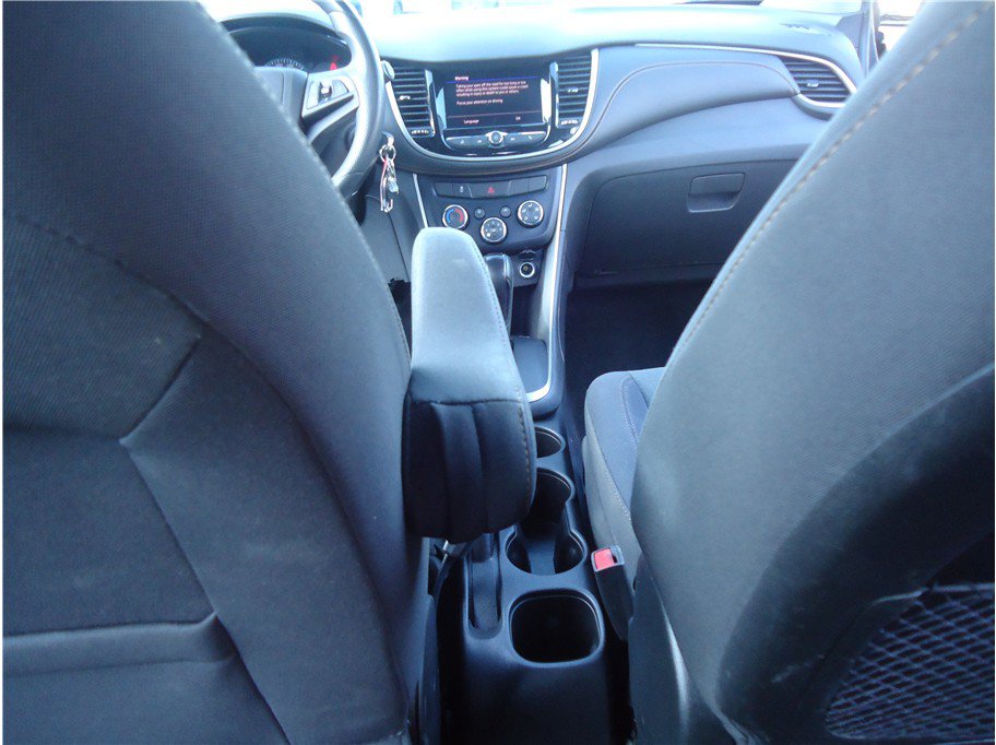 Used 2020 Chevrolet Trax LS FWD image 19