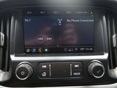 Used 2020 Chevrolet Colorado LT AWD/4WD image 15