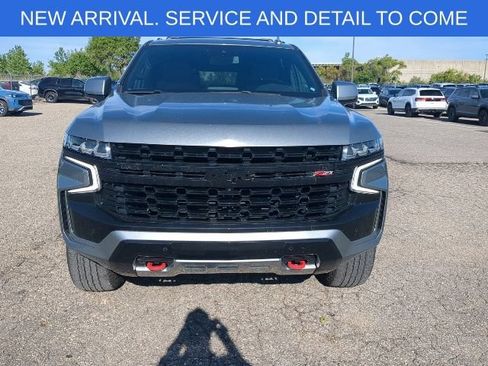 Used 2023 Chevrolet Suburban Z71 w/ Luxury Package AWD/4WD image 11